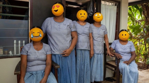 Family icons with smiley faces